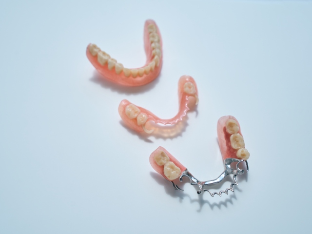 Broken dentures